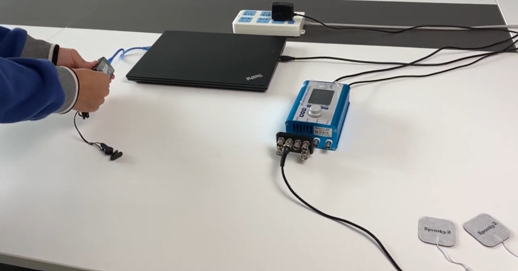 Hardware anschließen Bild 1